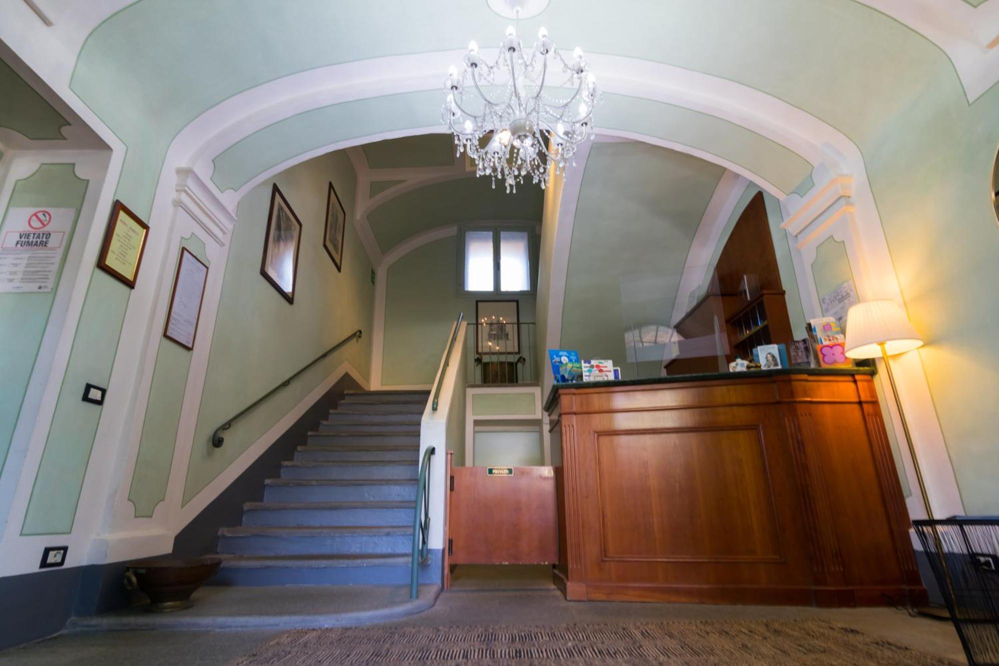 Hotel Portici Vicoforte エクステリア 写真