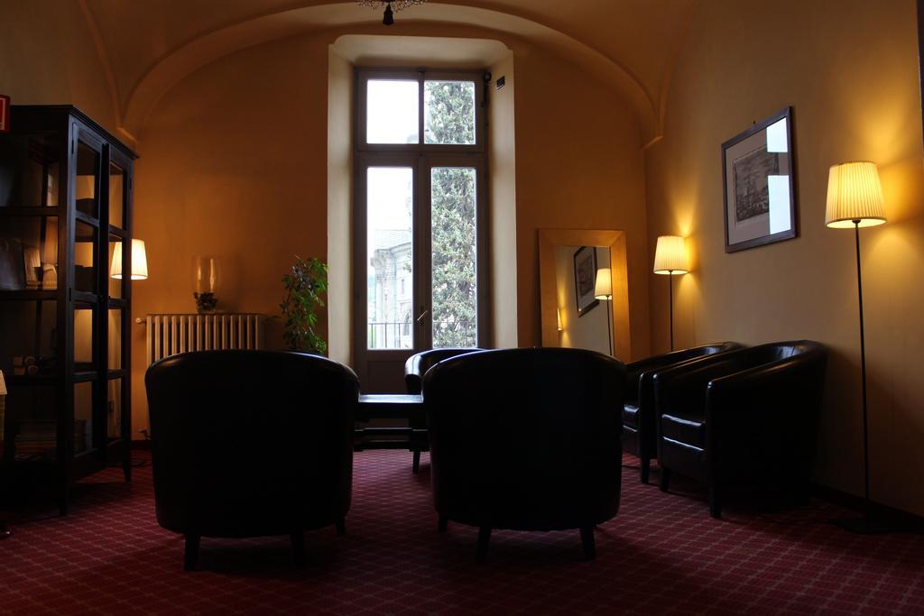 Hotel Portici Vicoforte エクステリア 写真
